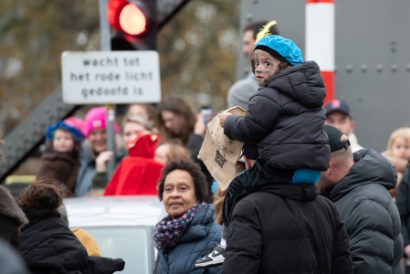 2024-11-16 Sinterklaas intocht-105